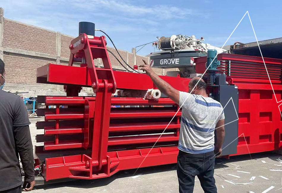 Auto-Tie Cardboard Bale Press Machine 自動結束段ボールベールプレス機