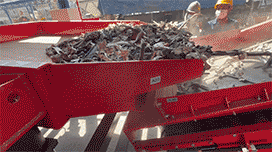 Material Feeding 材料供給