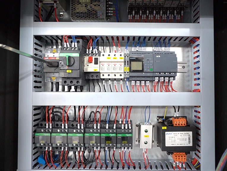 Electric system 電気系統