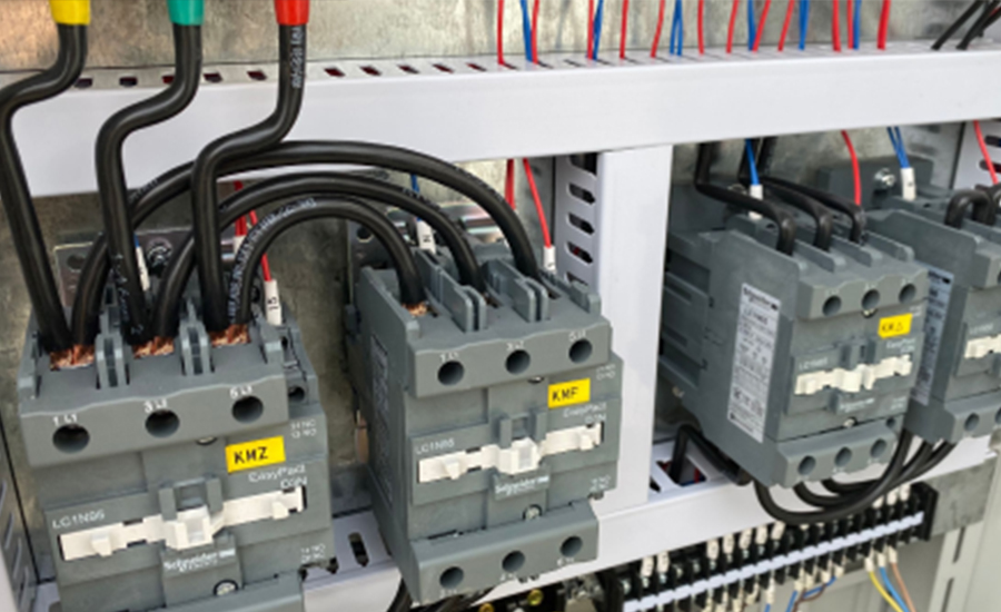 先進的なPLC制御システム