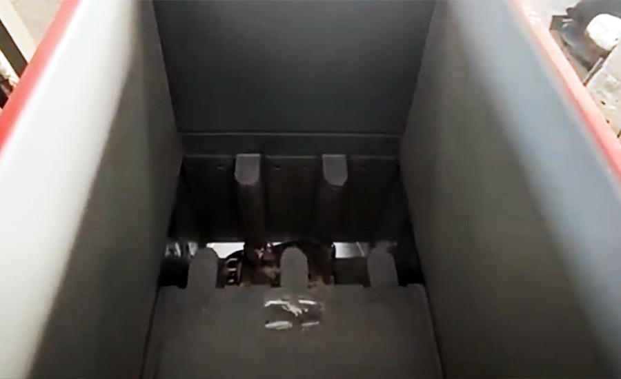 強力な油圧破砕力