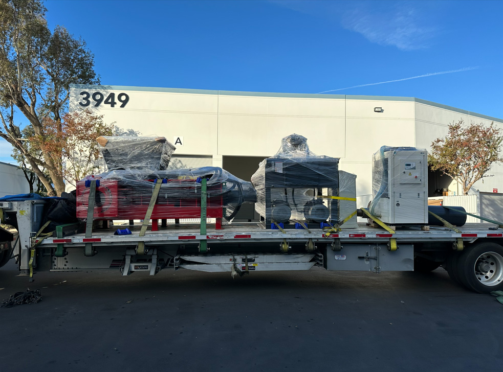 油圧スクラップベーラー