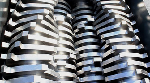 耐摩耗性とコスト効率に優れた