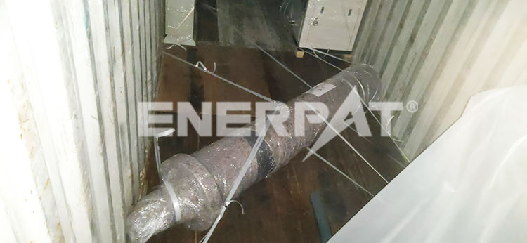 鉄スクラップ梱包プレス