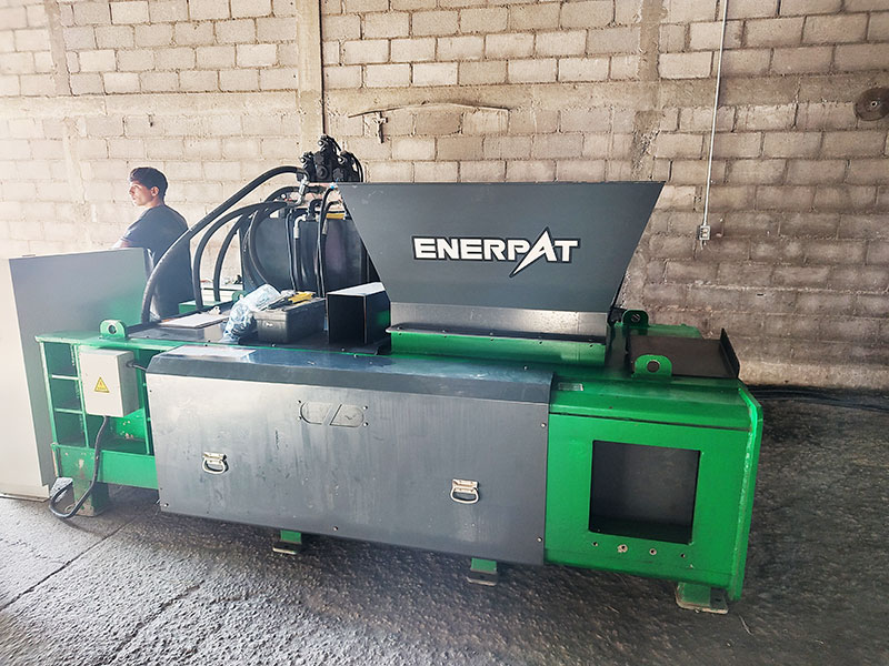 ENERPAT AMB-H1075-100 非鉄ベーラー設置