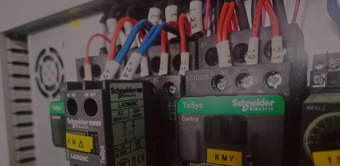 EU CE 認定の安全性および IEC 準拠の自動化