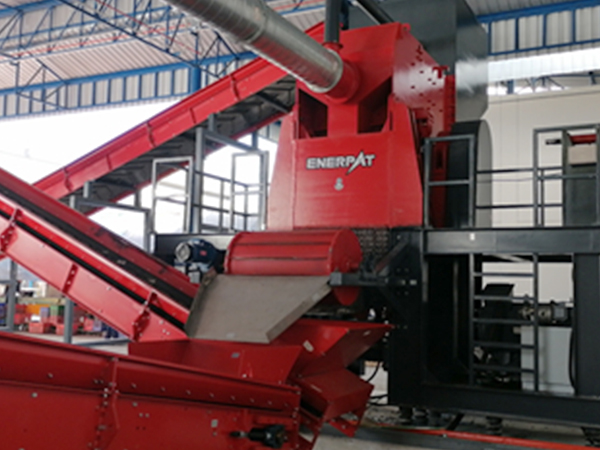 電子廃棄物リサイクルプラント