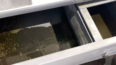 便捷式吸引屉集液箱